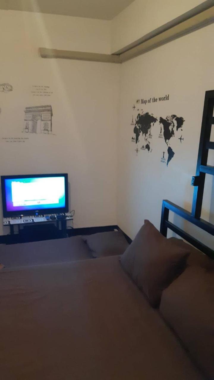 Vr Hostel Khaosan Бангкок Экстерьер фото